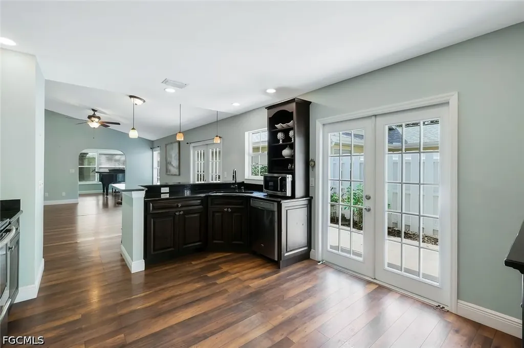 14875 Crescent Cove Drive Fort Myers FL 33908