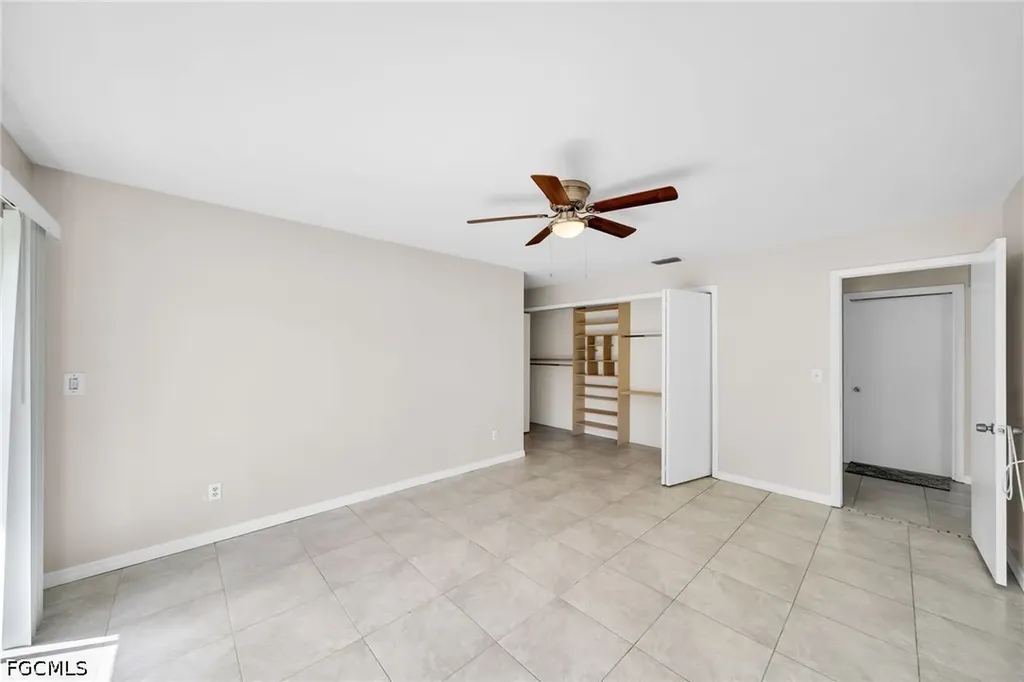 919 SE 5th Place Cape Coral FL 33990