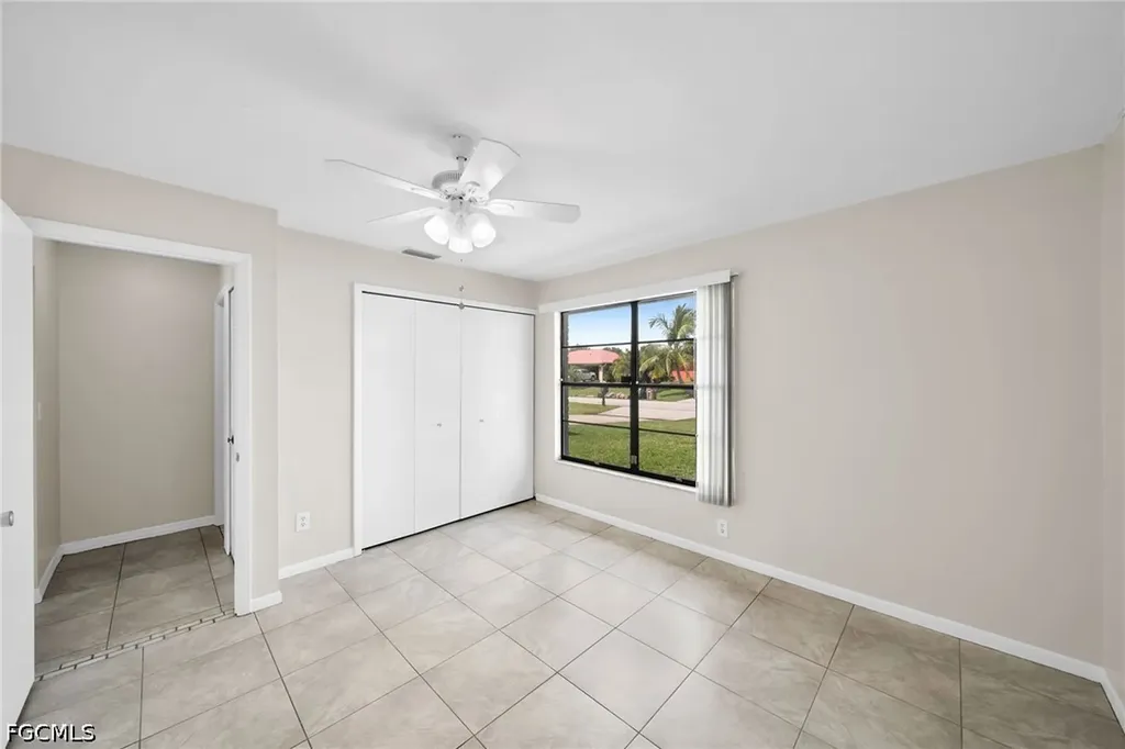 919 SE 5th Place Cape Coral FL 33990
