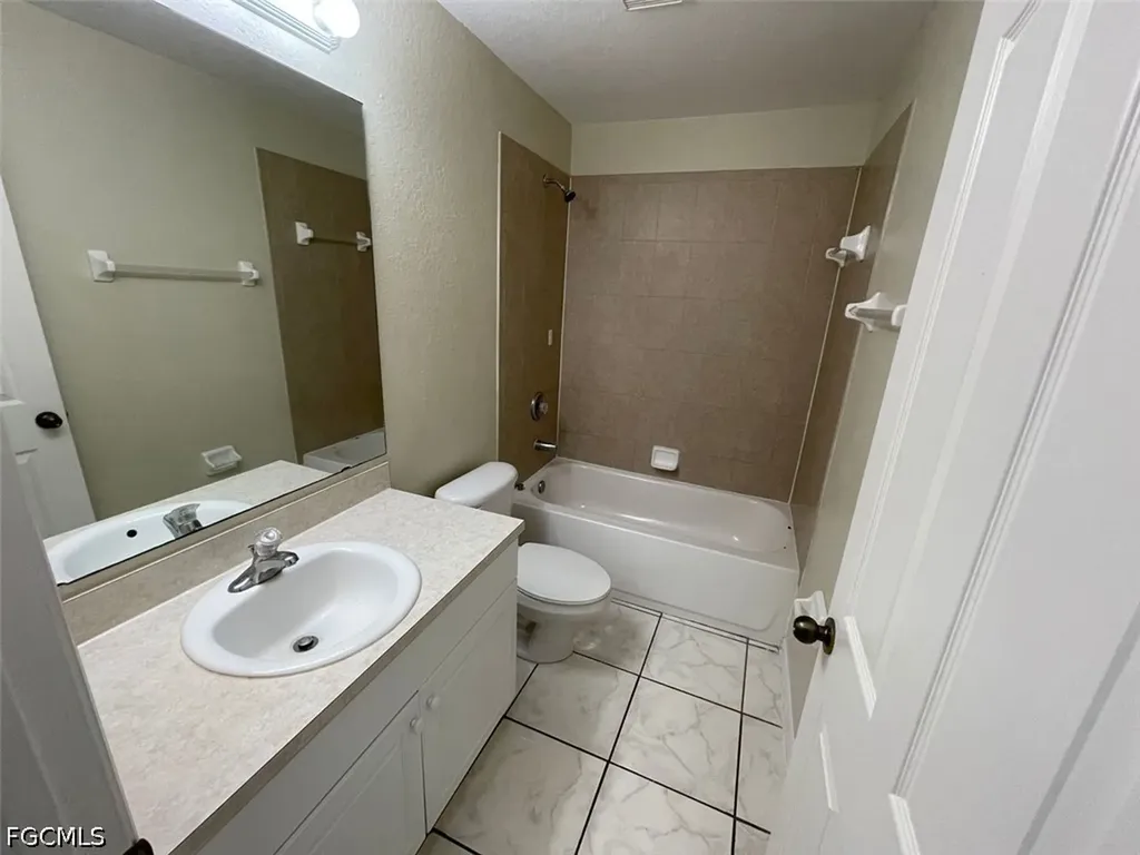 1221 Summa Boulevard Lehigh Acres FL 33974
