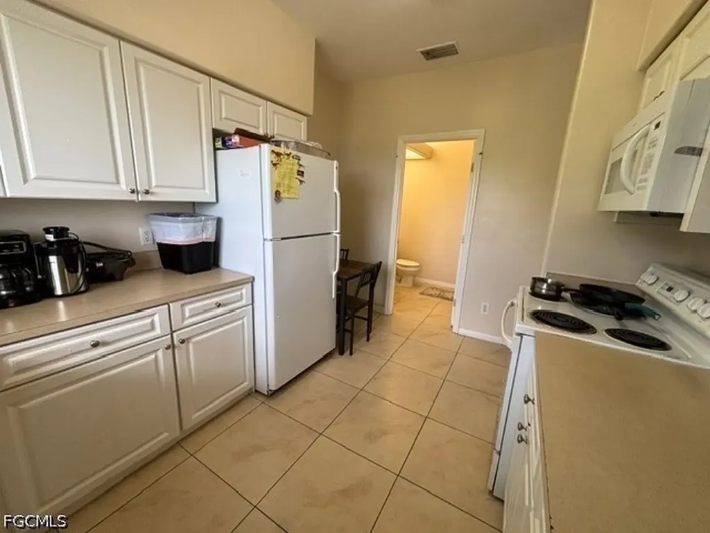 7177 Albany Road Fort Myers FL 33967
