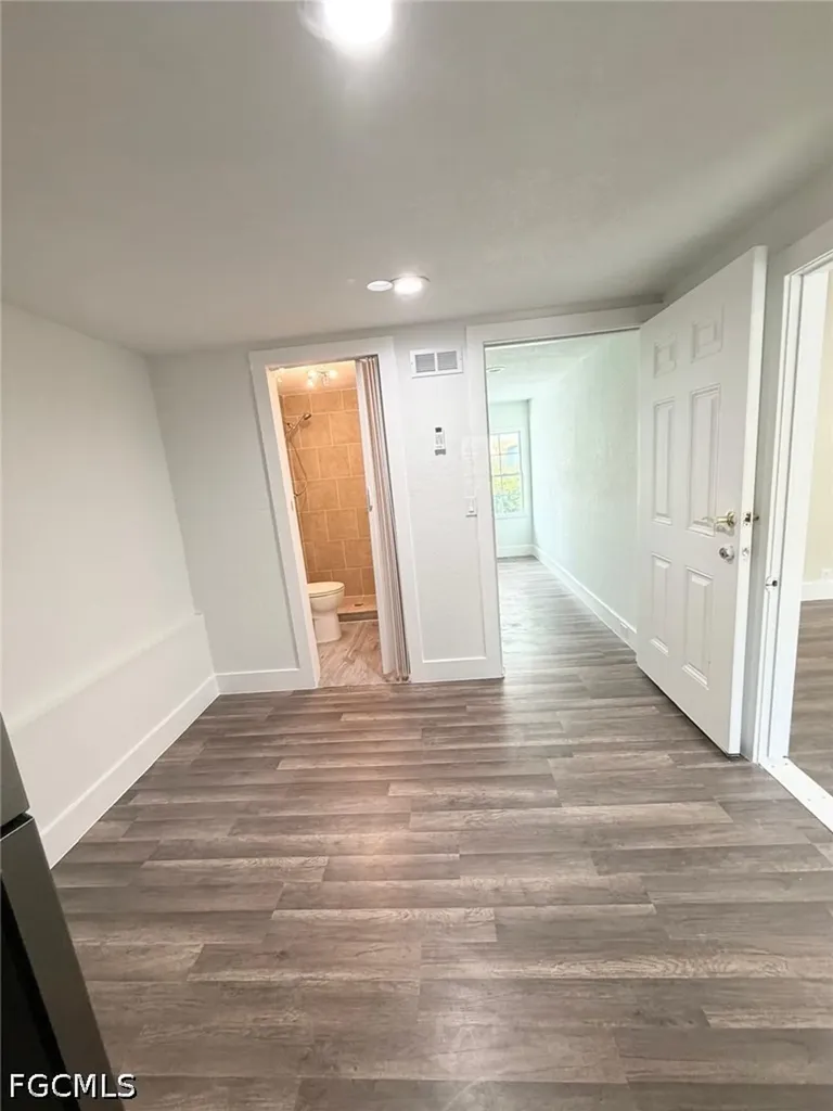 419 SW Pine Island Road Cape Coral FL 33991