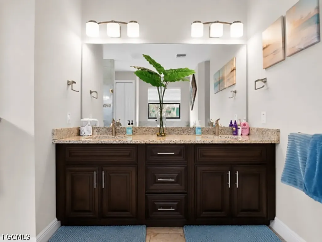 3315 Surfside Boulevard Cape Coral FL 33914