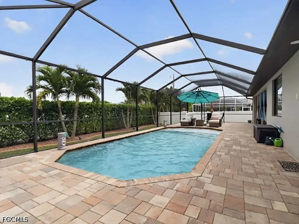 3315 Surfside Boulevard Cape Coral FL 33914