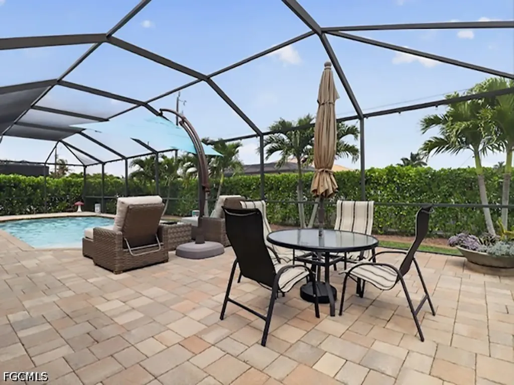 3315 Surfside Boulevard Cape Coral FL 33914