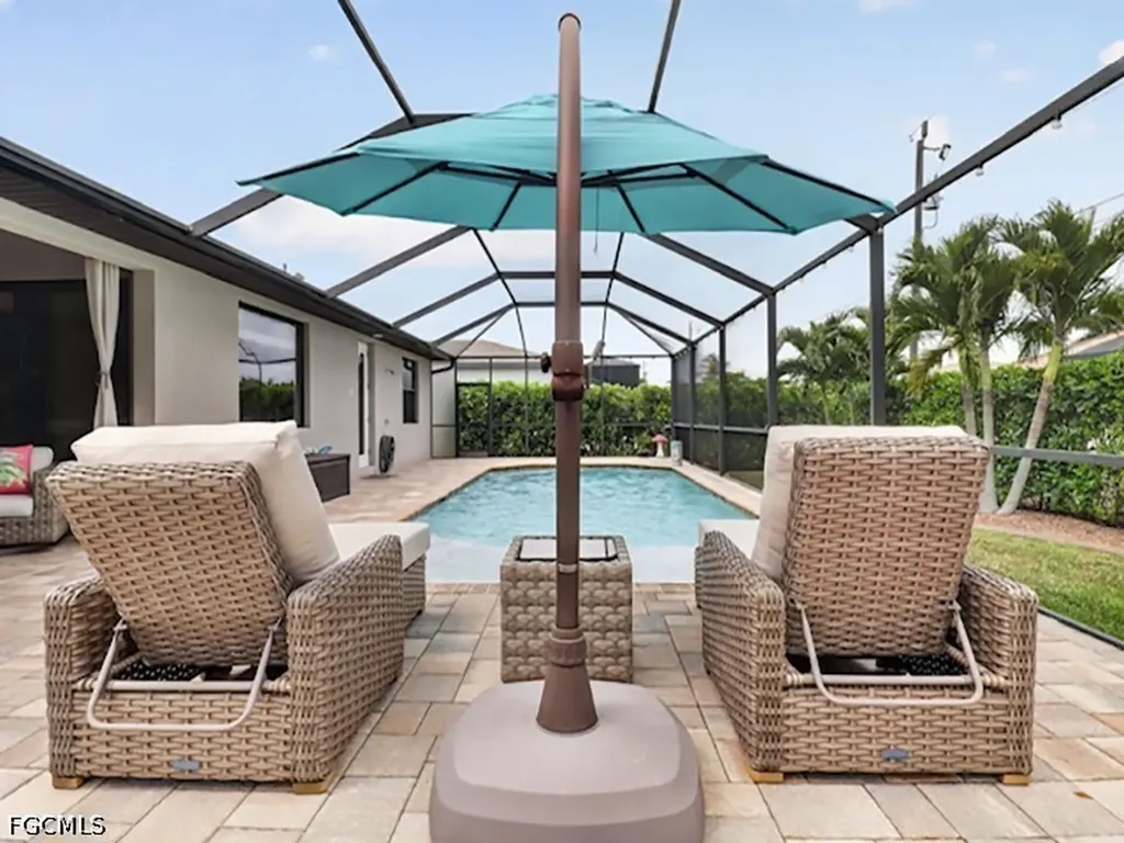 3315 Surfside Boulevard Cape Coral FL 33914