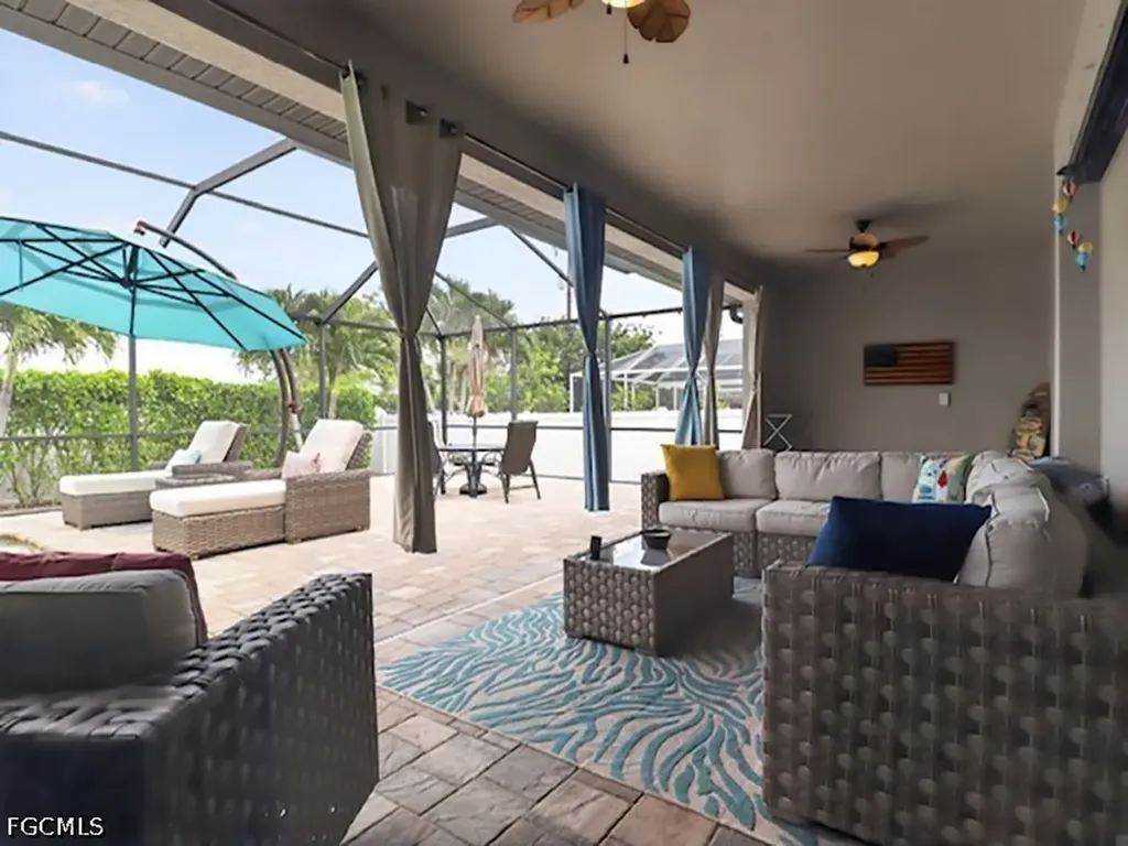 3315 Surfside Boulevard Cape Coral FL 33914