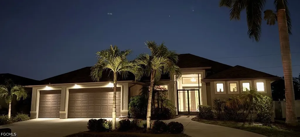 3315 Surfside Boulevard Cape Coral FL 33914