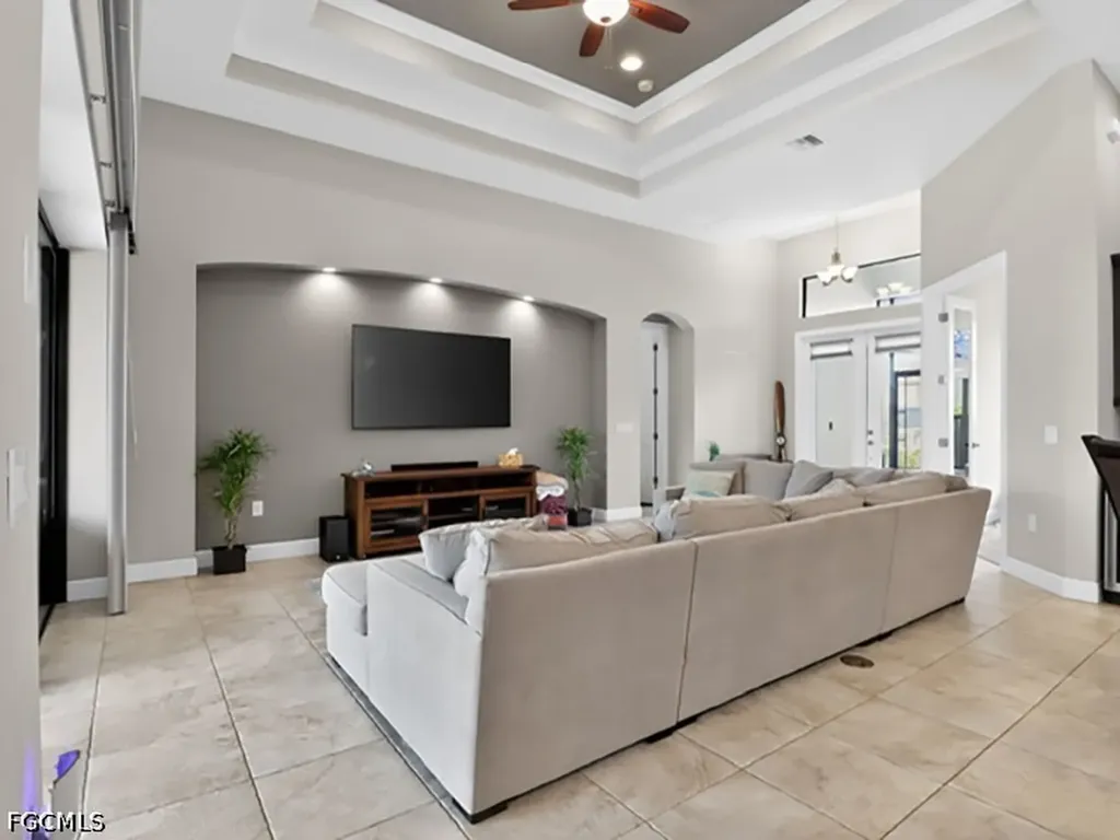 3315 Surfside Boulevard Cape Coral FL 33914