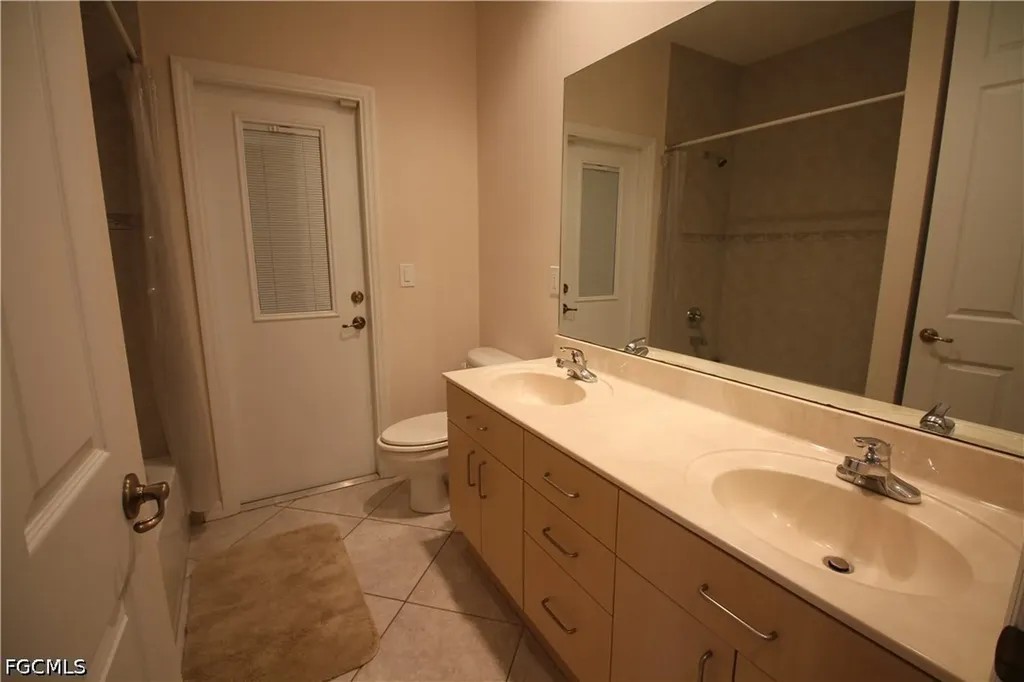 4213 SW 14th Place Cape Coral FL 33914