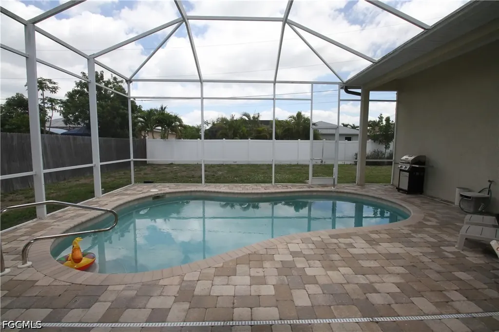 4213 SW 14th Place Cape Coral FL 33914