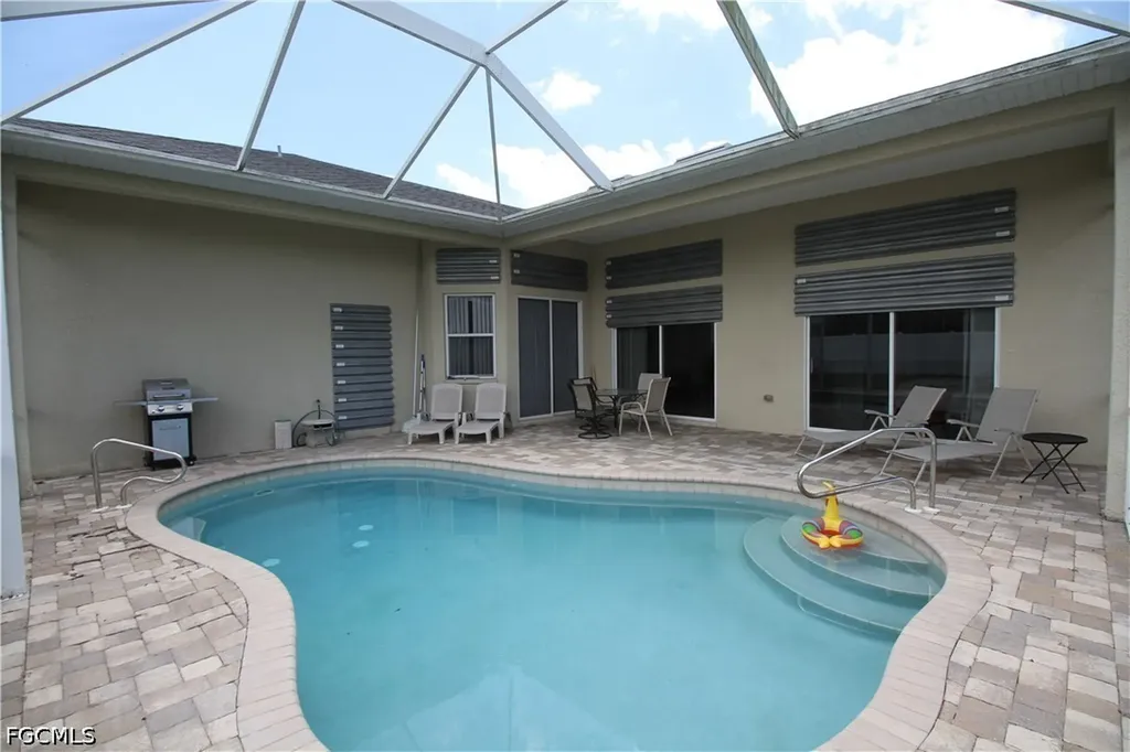 4213 SW 14th Place Cape Coral FL 33914
