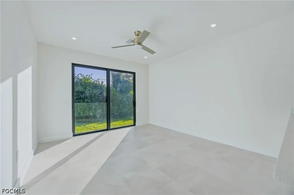 5300 28th Street SW Lehigh Acres FL 33973