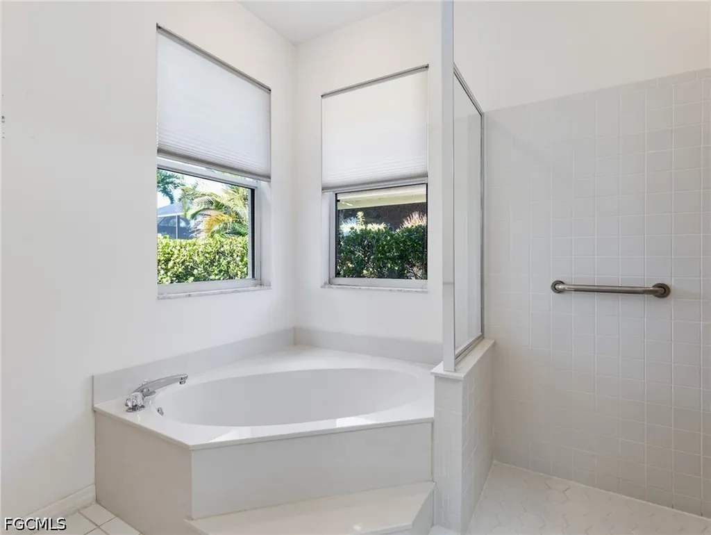 9781 Mainsail Court Fort Myers FL 33919