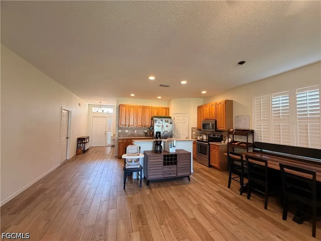 14028 Danpark Loop Fort Myers FL 33912
