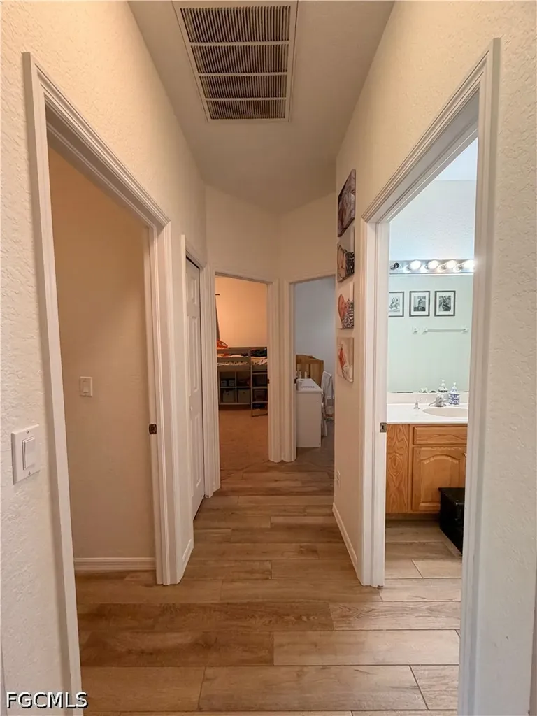 14028 Danpark Loop Fort Myers FL 33912
