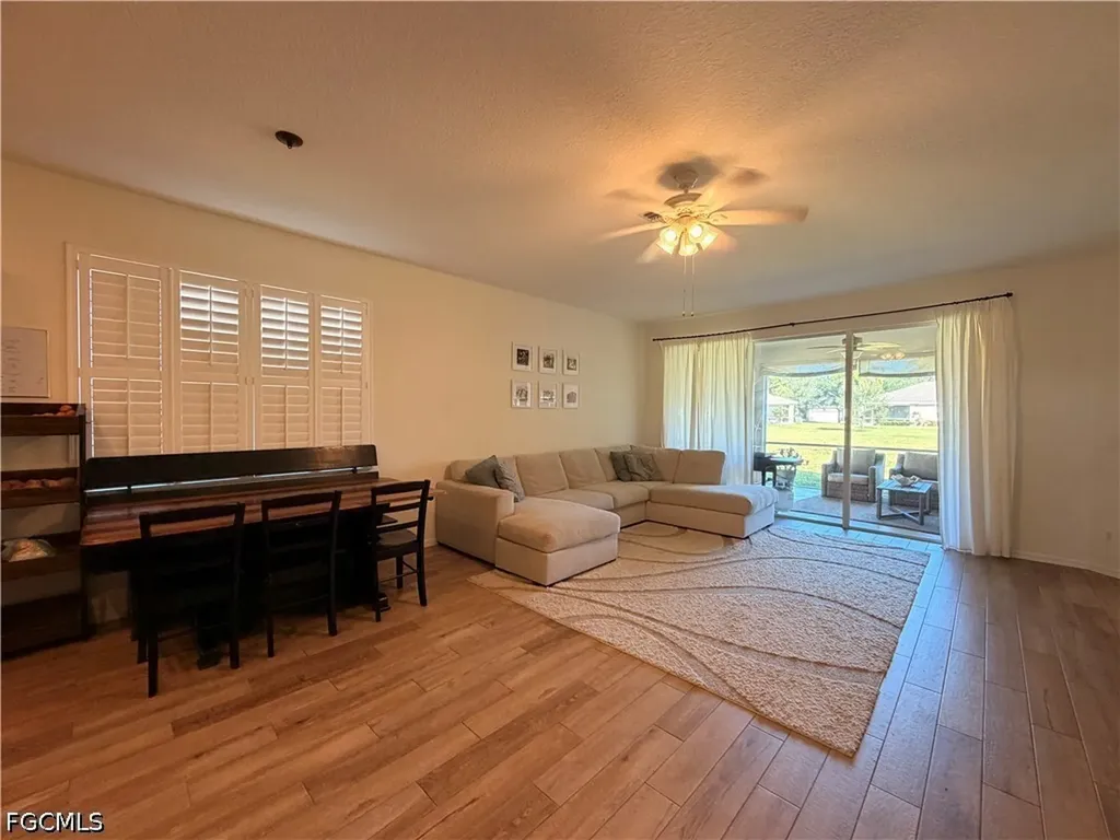 14028 Danpark Loop Fort Myers FL 33912