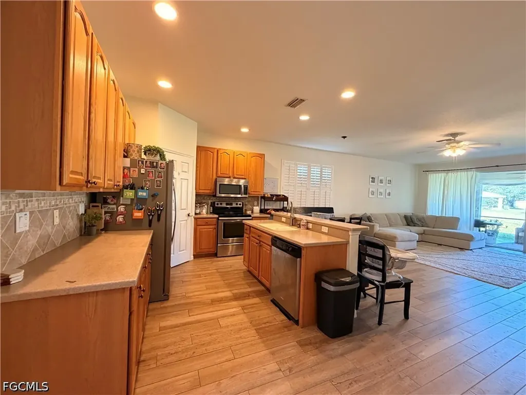 14028 Danpark Loop Fort Myers FL 33912
