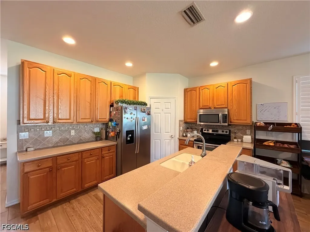 14028 Danpark Loop Fort Myers FL 33912