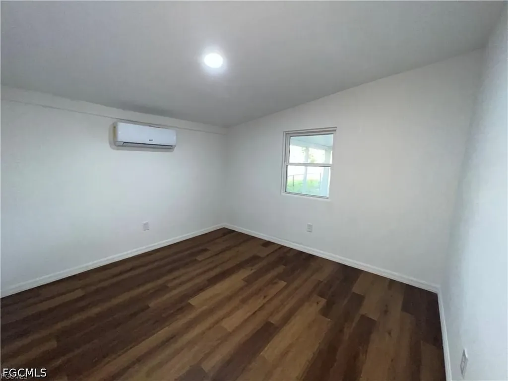 1270 Allen Street Fort Myers FL 33916