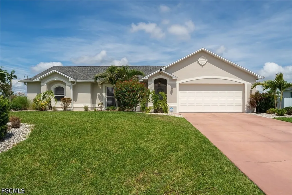2553 NW 21st Place Cape Coral FL 33993