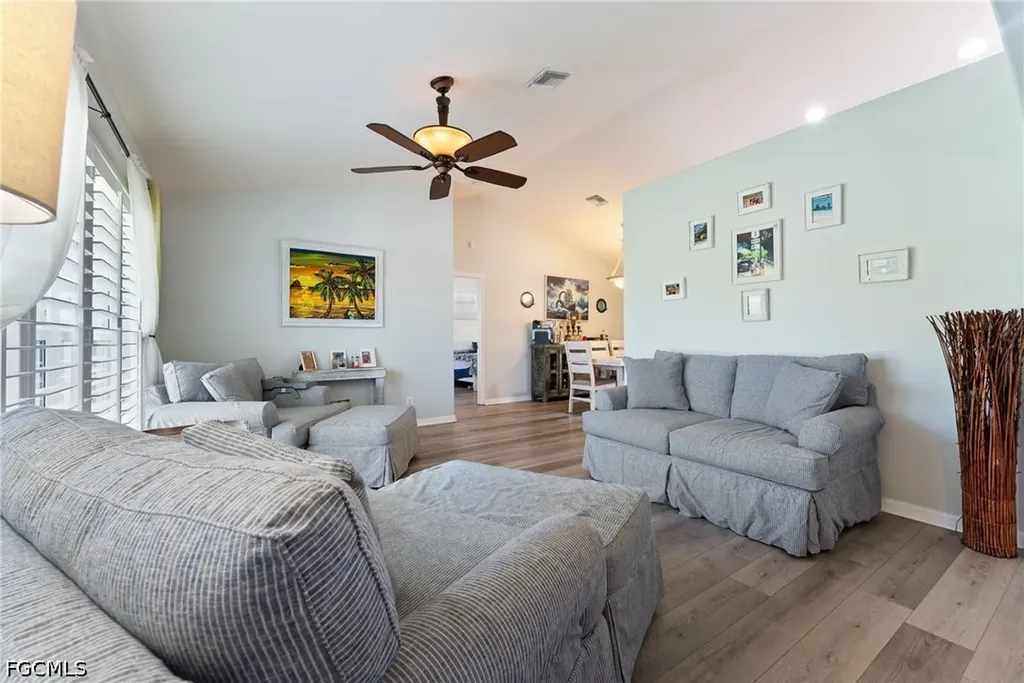 2553 NW 21st Place Cape Coral FL 33993