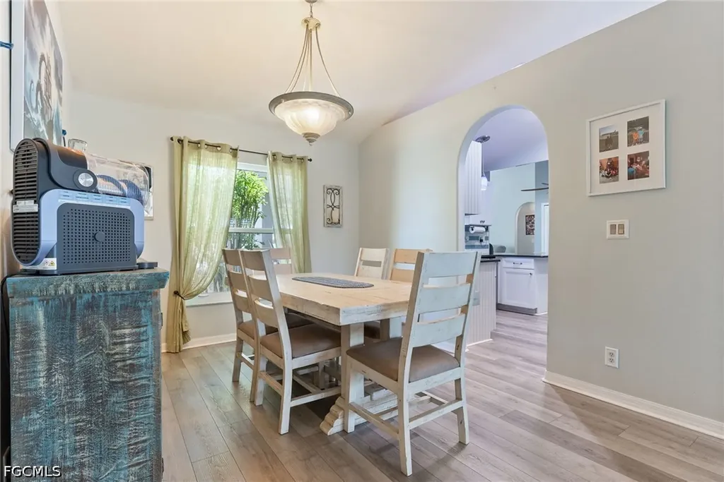 2553 NW 21st Place Cape Coral FL 33993