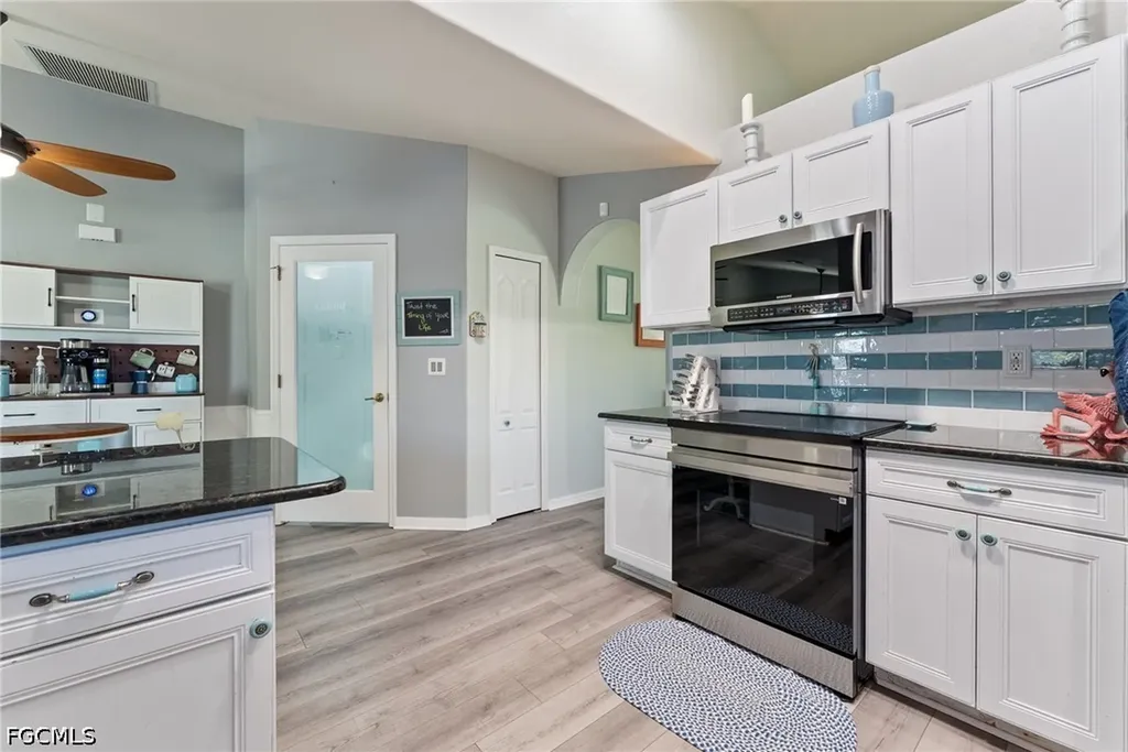 2553 NW 21st Place Cape Coral FL 33993