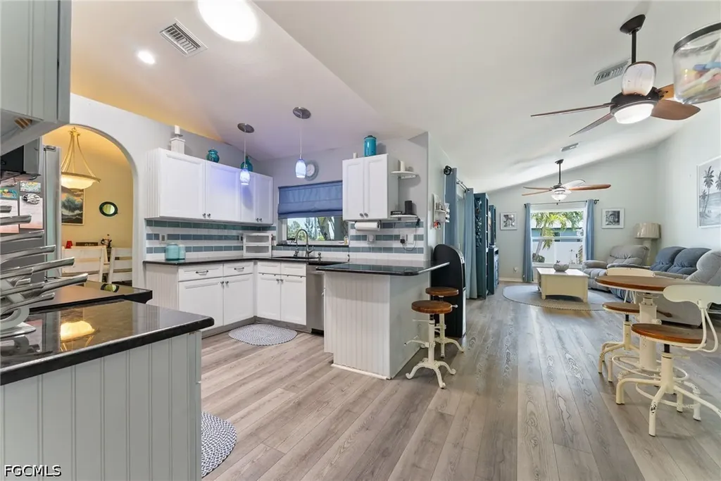 2553 NW 21st Place Cape Coral FL 33993