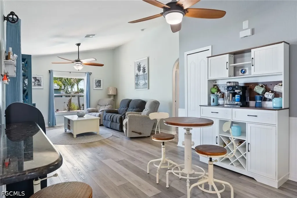 2553 NW 21st Place Cape Coral FL 33993