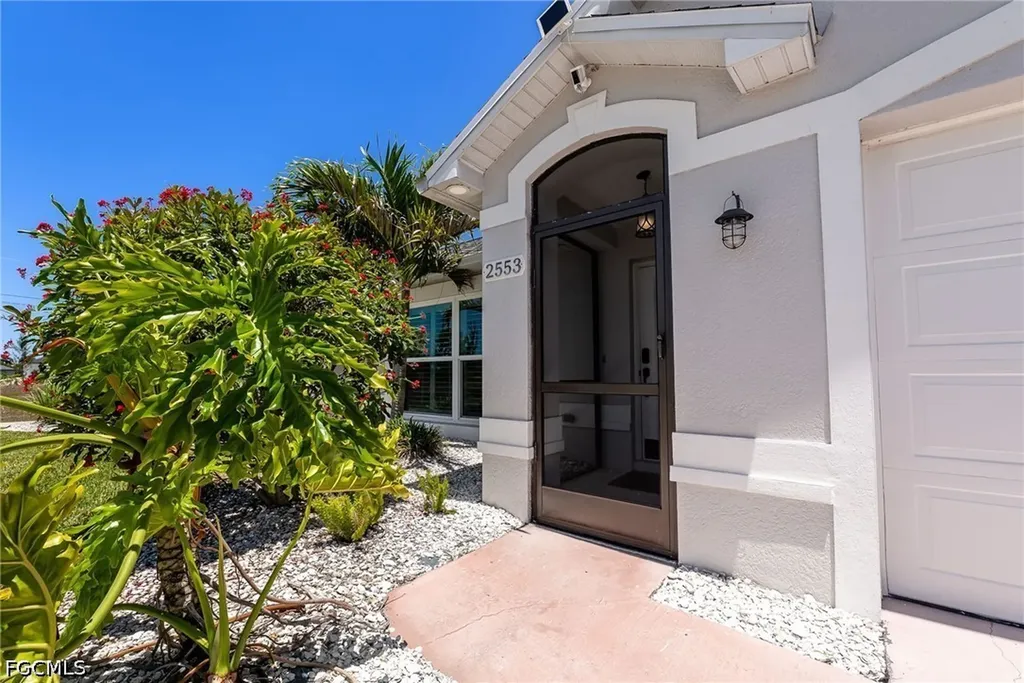 2553 NW 21st Place Cape Coral FL 33993