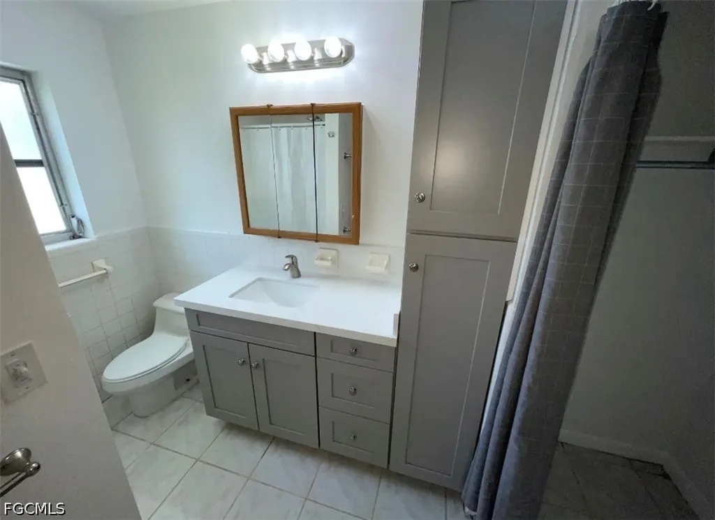 25 Estate Drive North Fort Myers FL 33917