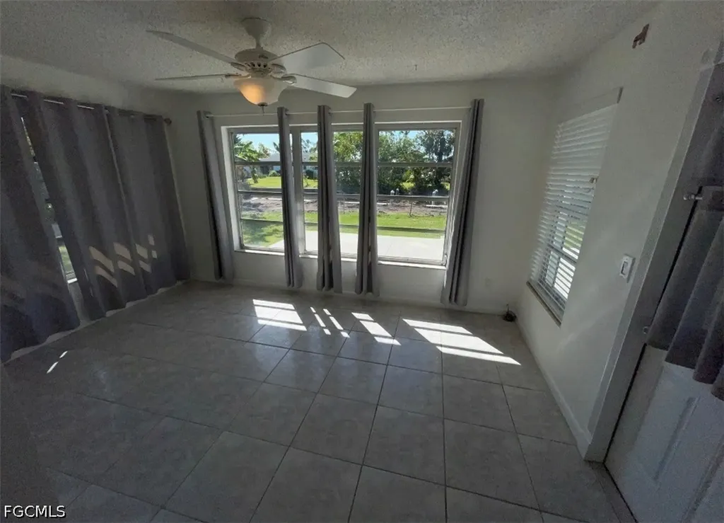 25 Estate Drive North Fort Myers FL 33917