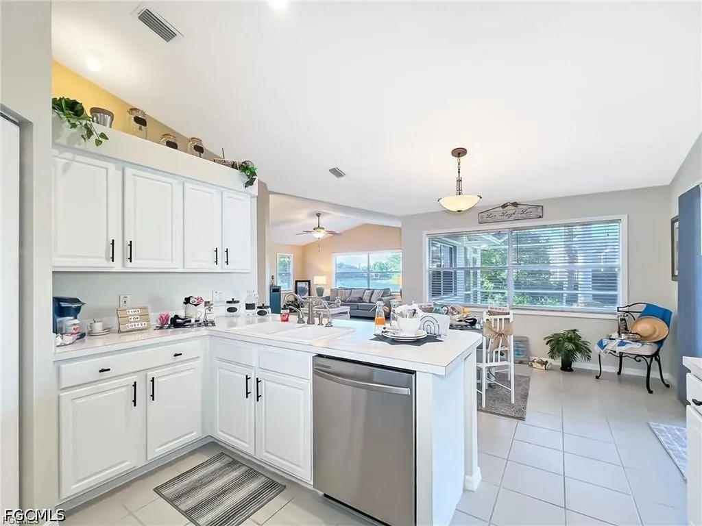 7631 Woodland Bend Circle Fort Myers FL 33912
