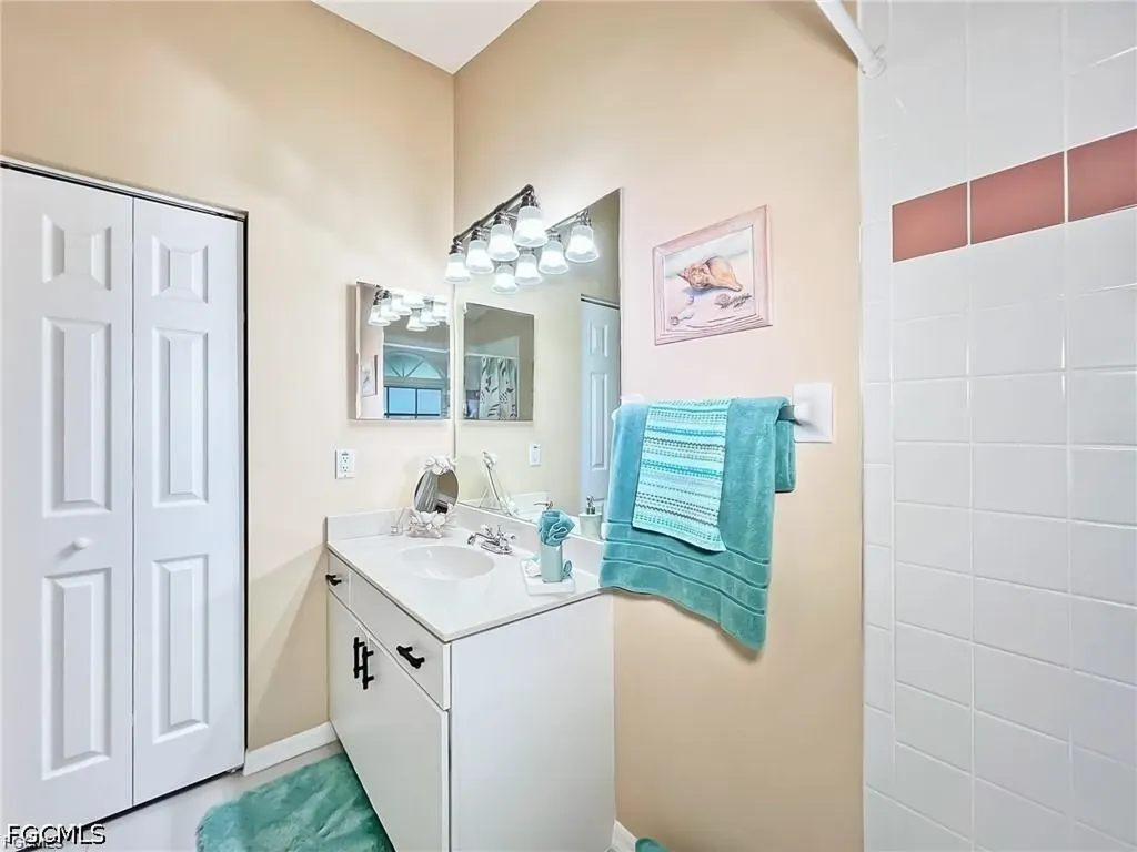 7631 Woodland Bend Circle Fort Myers FL 33912
