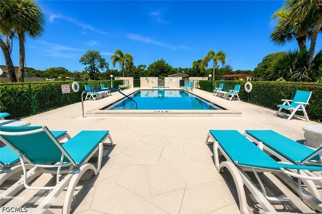 748 Joel Boulevard Lehigh Acres FL 33936