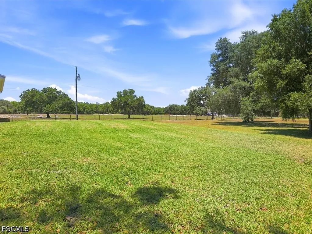21651 Tuckahoe Road Alva FL 33920
