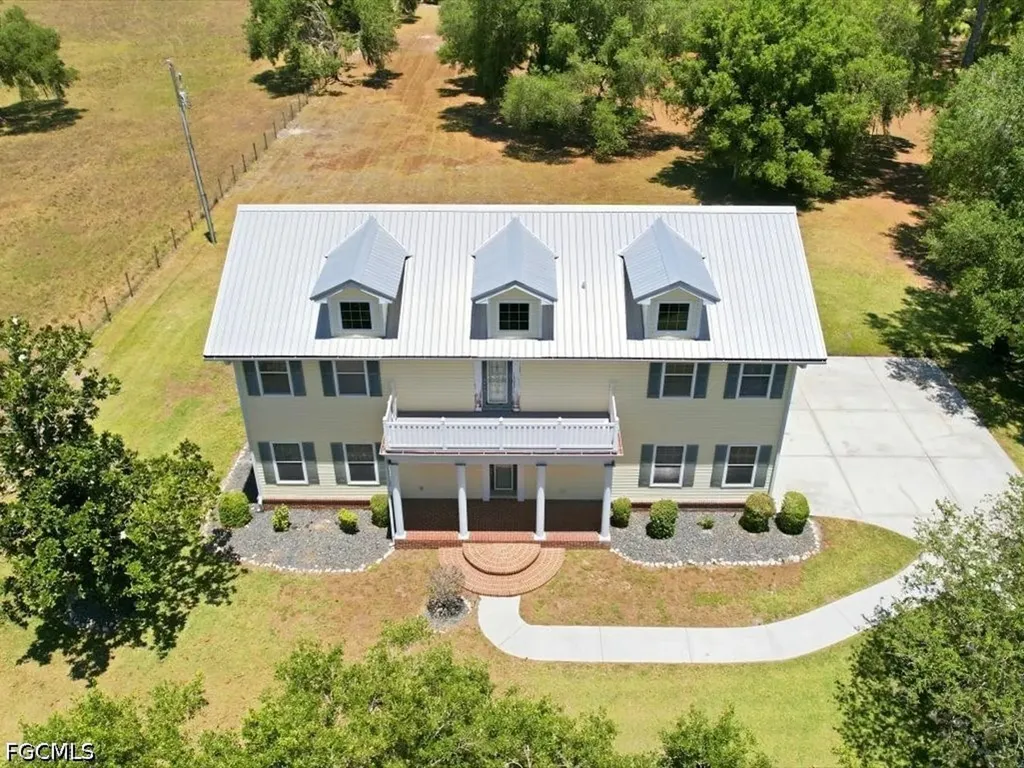 21651 Tuckahoe Road Alva FL 33920