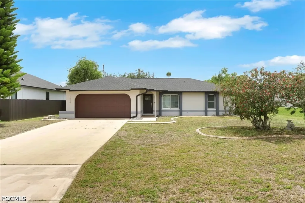 1628 SW 12th Lane Cape Coral FL 33991