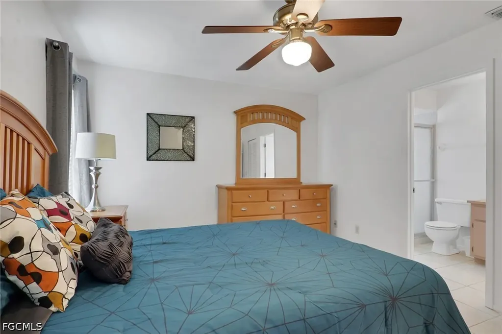1628 SW 12th Lane Cape Coral FL 33991
