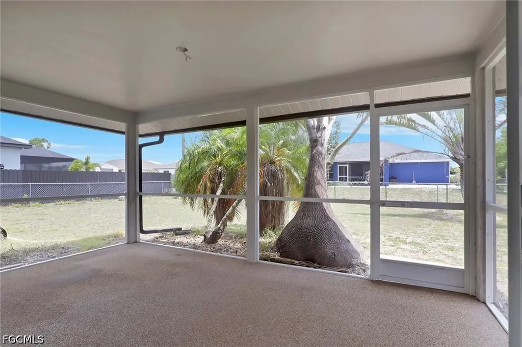 1628 SW 12th Lane Cape Coral FL 33991