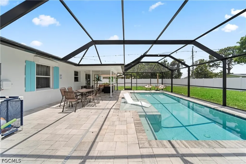 710 SE 42nd Lane Cape Coral FL 33904