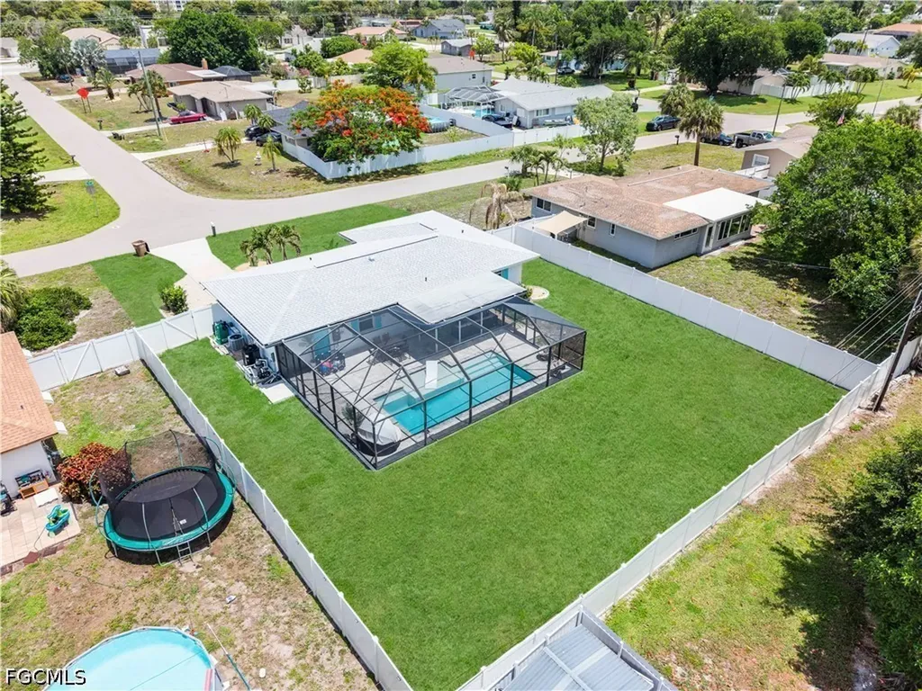 710 SE 42nd Lane Cape Coral FL 33904