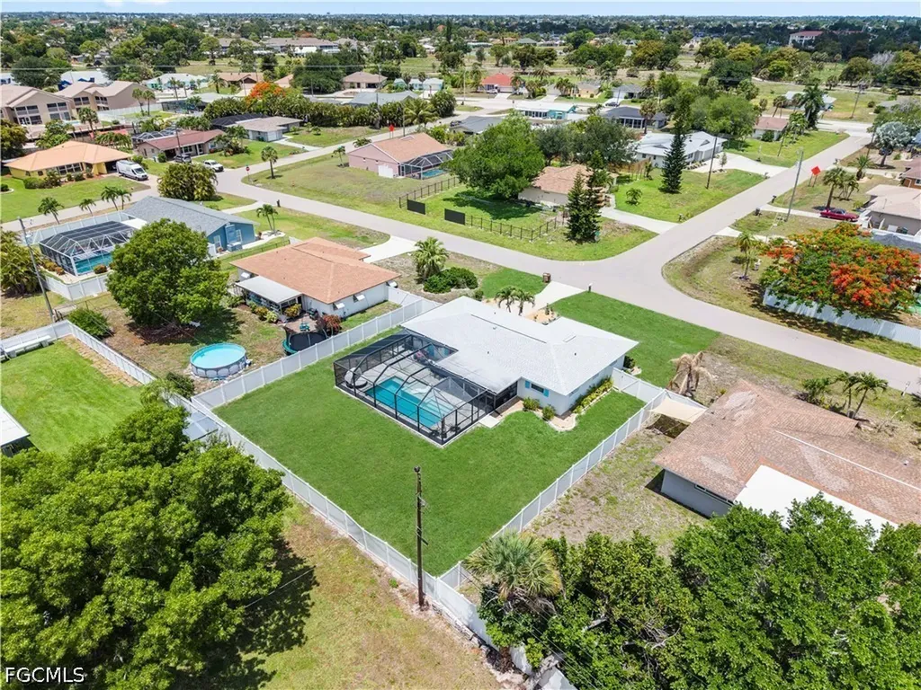 710 SE 42nd Lane Cape Coral FL 33904