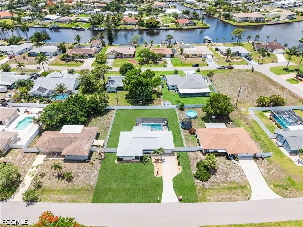 710 SE 42nd Lane Cape Coral FL 33904