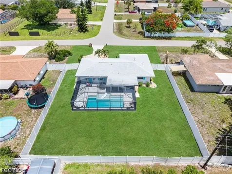 710 SE 42nd Lane Cape Coral FL 33904