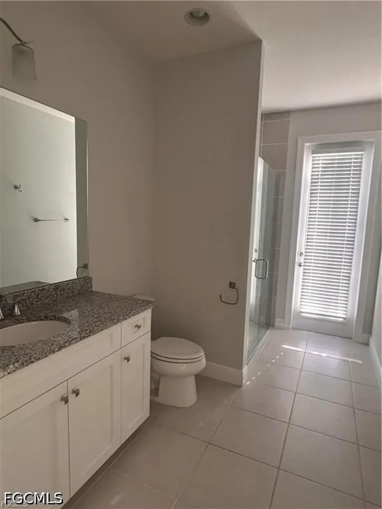 305 NE 19th Place Cape Coral FL 33909