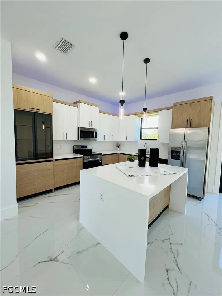 1131 Fogia Street E Lehigh Acres FL 33974