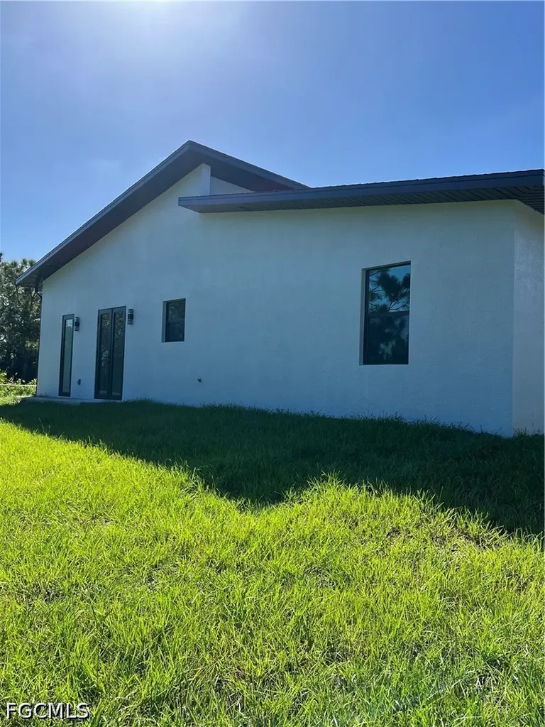 1131 Fogia Street E Lehigh Acres FL 33974
