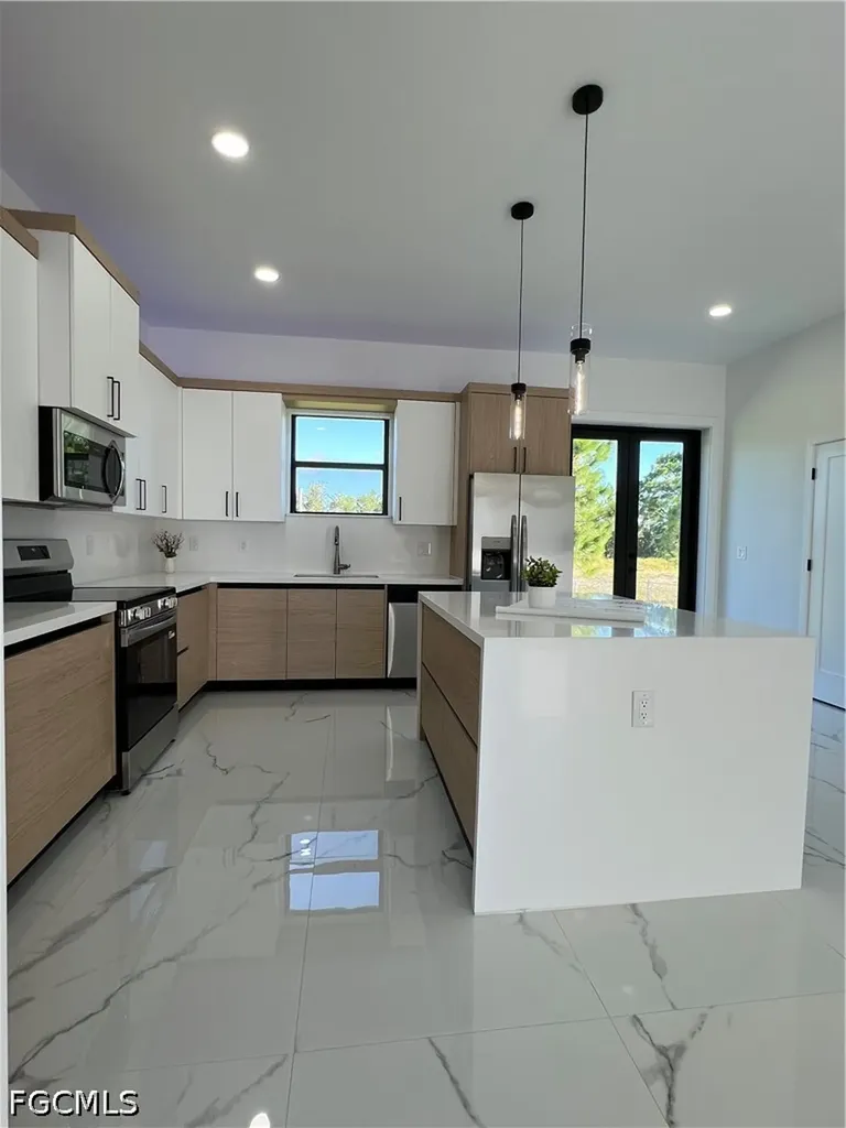 1131 Fogia Street E Lehigh Acres FL 33974